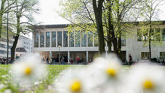Uni Basel